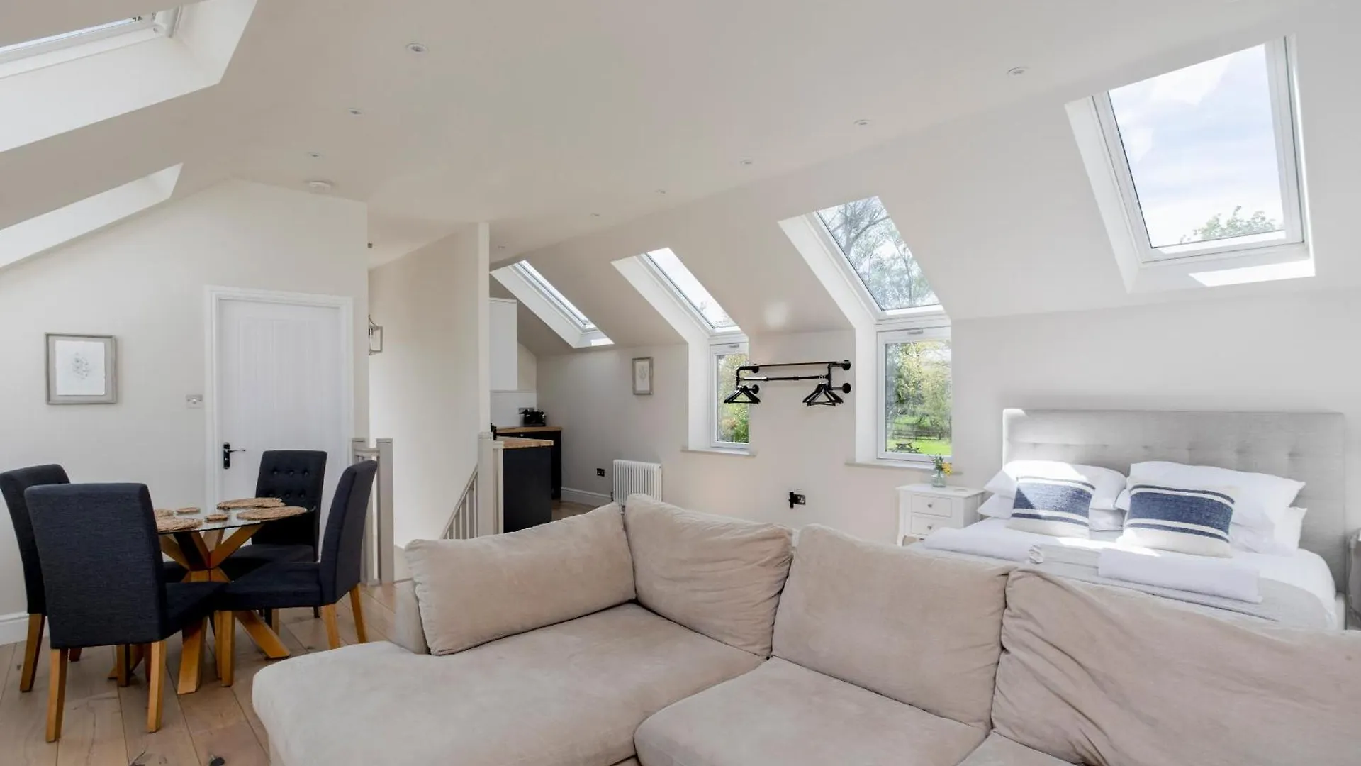 The Loft - Rural Setting With Parking Apartman Bishop Monkton